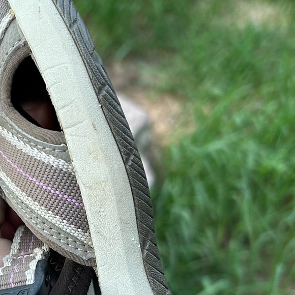 Teva Ewaso Sandals Women’s Size 7 Grey Adjustable Outdoor Sport Water Shoes EUC - Picture 14 of 14
